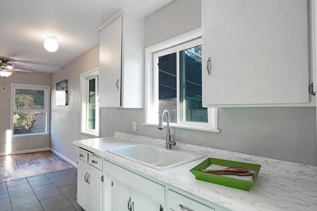 https://cdn.realtyfeed.com/cdn/127/306555929/2859dd0376790885d5f88c40fd5e71f6.webp