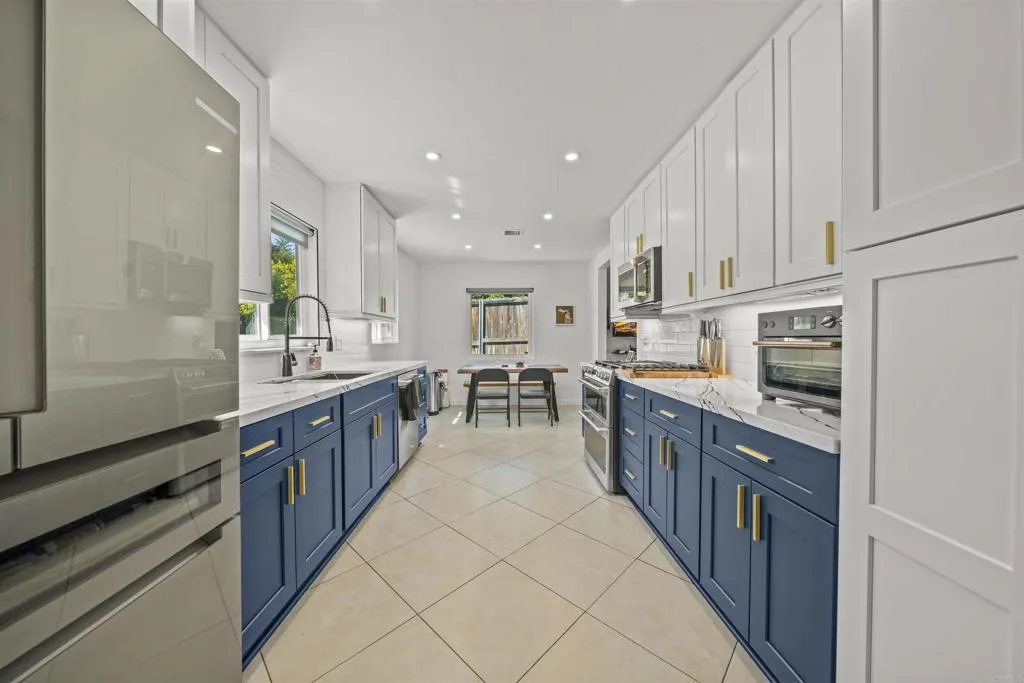 https://cdn.realtyfeed.com/cdn/127/306555940/80a960fe25839edde58d16d4c31b2898.webp
