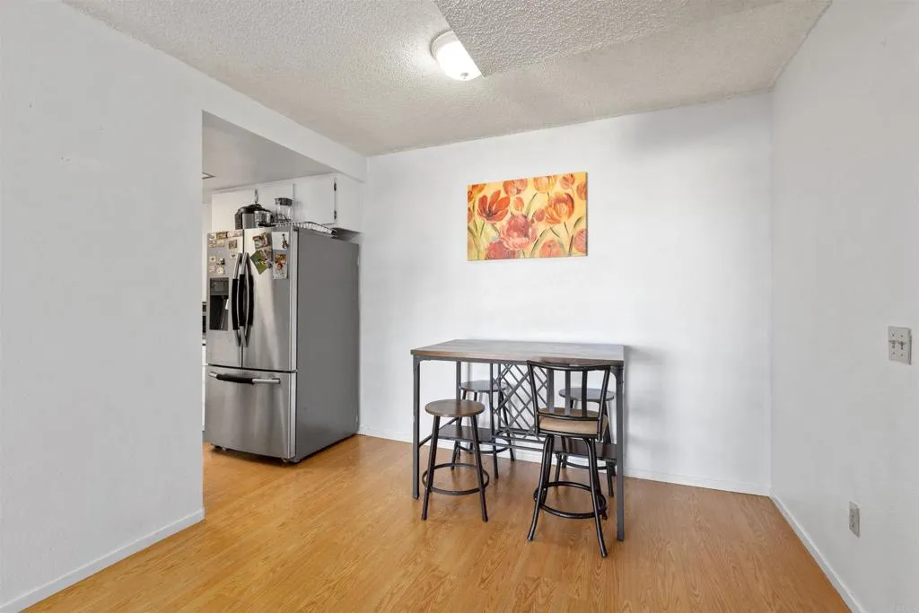 https://cdn.realtyfeed.com/cdn/127/306555963/c2407e99c5a8745f078f6bf8ed9867c6.webp