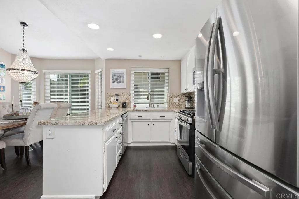 https://cdn.realtyfeed.com/cdn/127/306556025/00b9db9ec641cd1fcaee3d9b3061bd85.webp