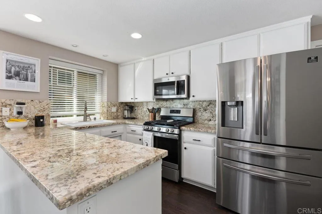 https://cdn.realtyfeed.com/cdn/127/306556025/6b68f115c24f6387a95c333ef23b33c4.webp