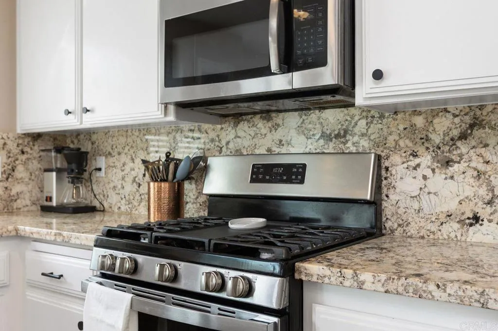 https://cdn.realtyfeed.com/cdn/127/306556025/8c57de44fe3fb206e521dbe4180b7268.webp