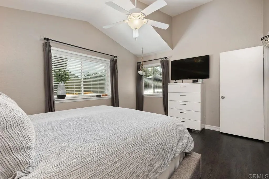 https://cdn.realtyfeed.com/cdn/127/306556025/a96c7cbbb7231fd7b328a2dde45a0d17.webp