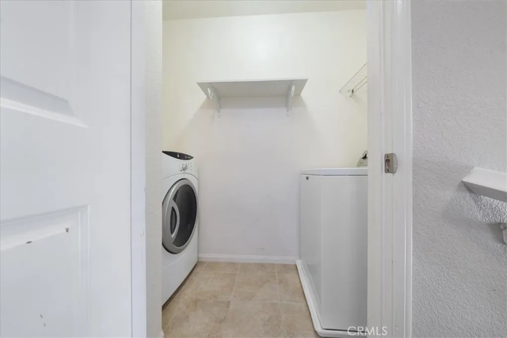 Photo #12: IG25228773 Listing: Photo #12