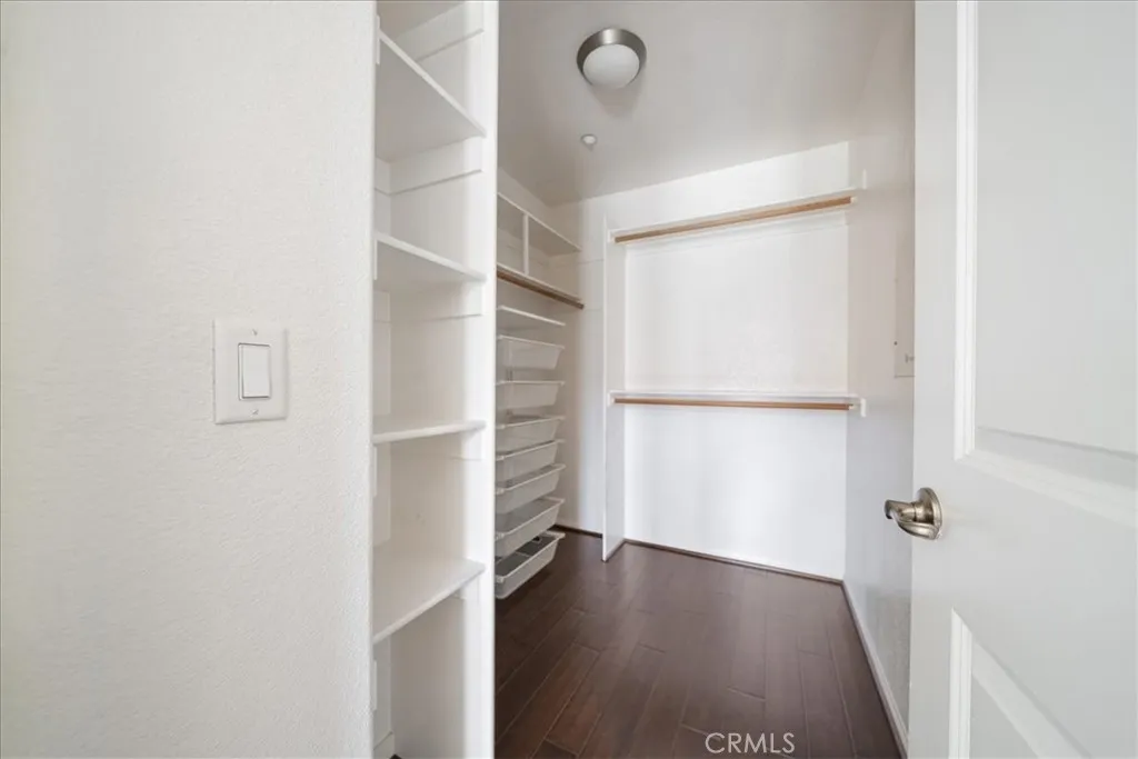 Photo #18: IG25228773 Listing: Photo #18