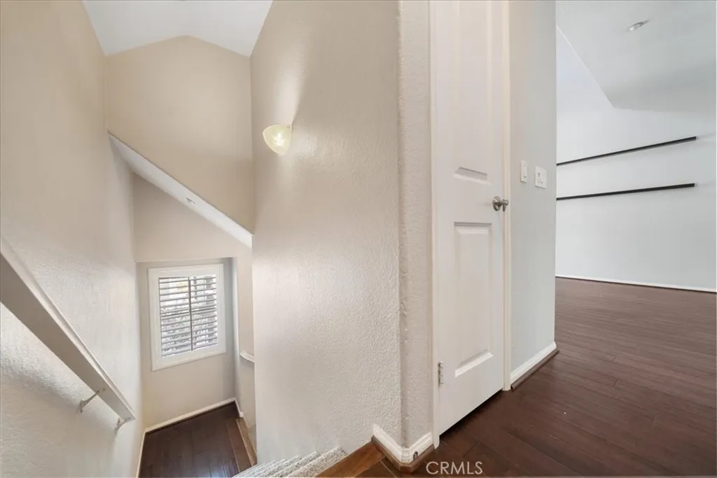 Photo #11: IG25228773 Listing: Photo #11