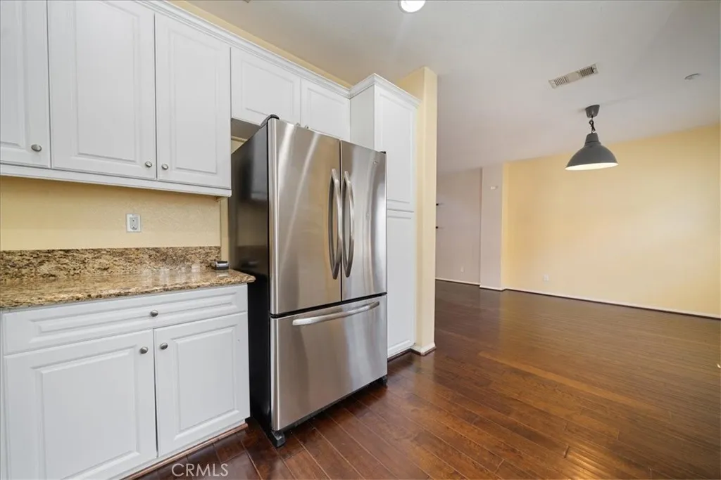 Photo #8: IG25228773 Listing: Photo #8