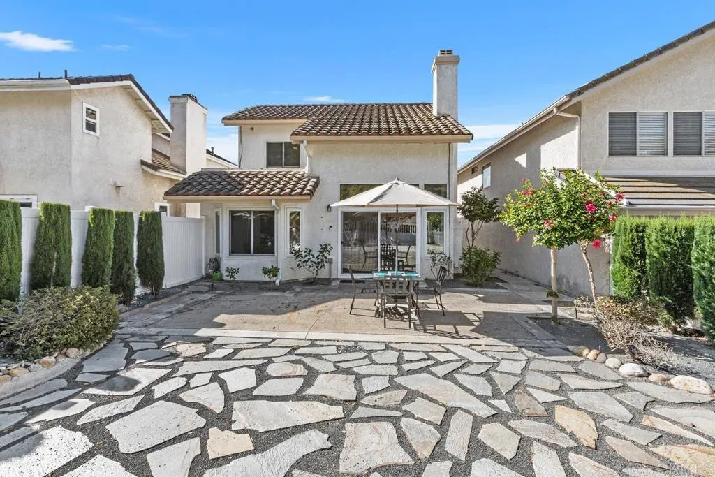 https://cdn.realtyfeed.com/cdn/127/306556068/7e6c57c69e4ad029865aa55d6ff0faf4.webp