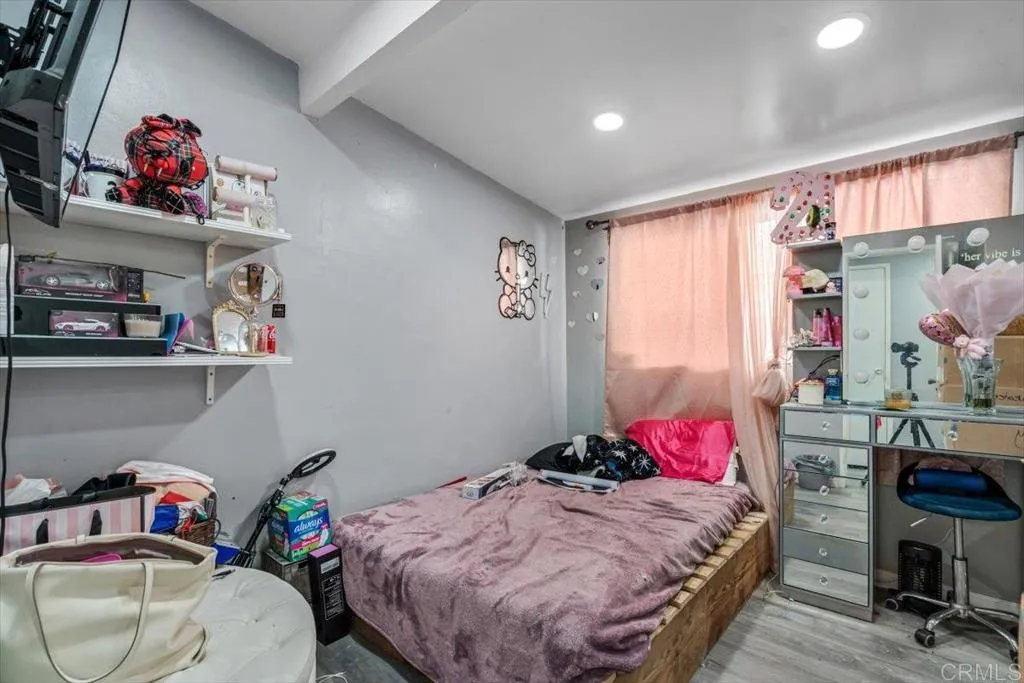 https://cdn.realtyfeed.com/cdn/127/306556108/209a87dce11f285ddffb7d63d0b56af1.webp