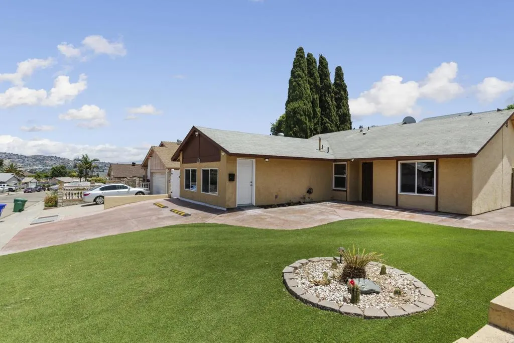 https://cdn.realtyfeed.com/cdn/127/306556144/c69b2c7bb362d8b7e659dea802651d11.webp