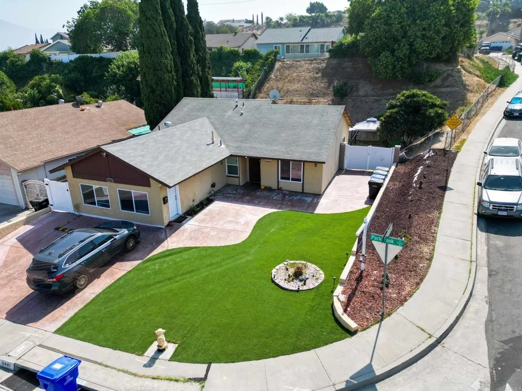 https://cdn.realtyfeed.com/cdn/127/306556144/f5b4586a9ae089d8d80ba36d8b1a2acc.webp