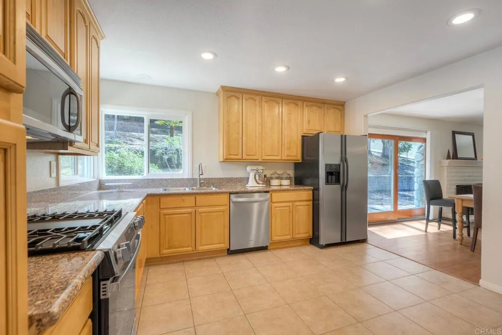 https://cdn.realtyfeed.com/cdn/127/306556156/a1874c932b522c1c3abc914a44b9c869.webp