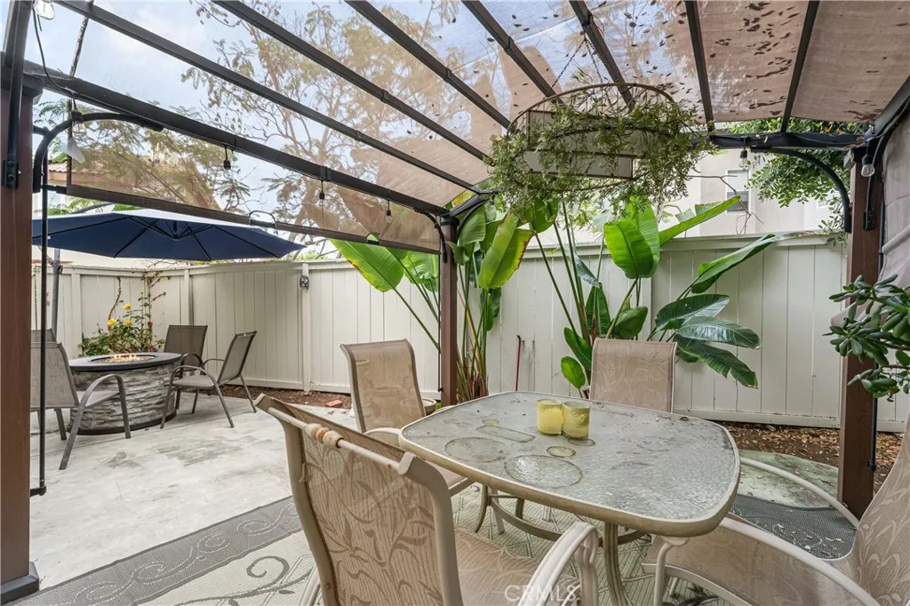 https://cdn.realtyfeed.com/cdn/127/306556214/20068507c0745592c1b479e0b4718bf1.webp