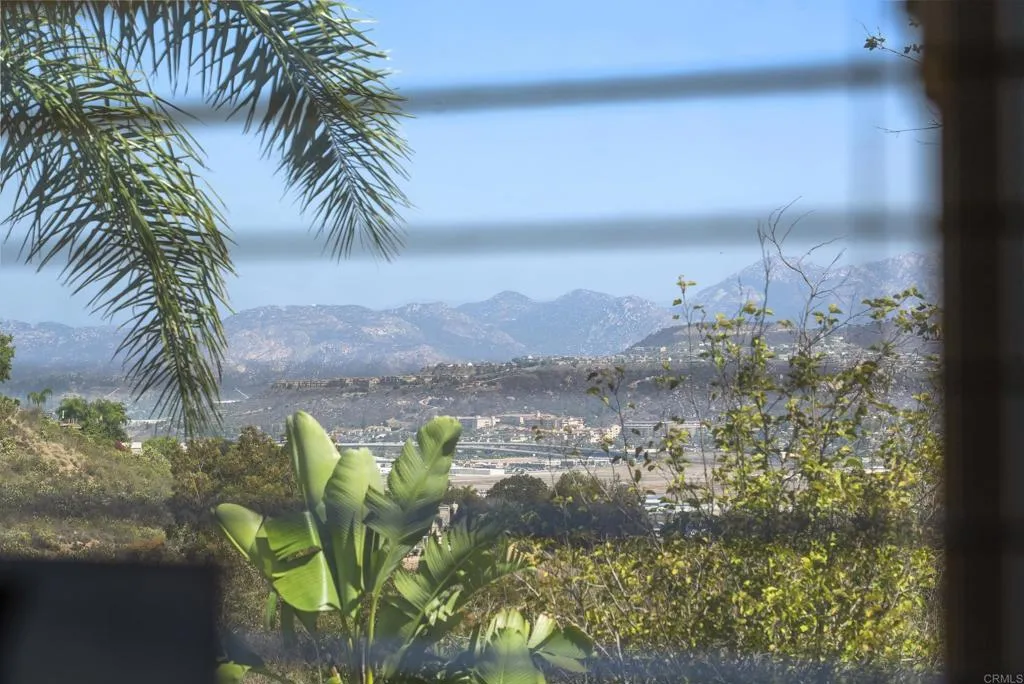 https://cdn.realtyfeed.com/cdn/127/306556218/cbb20b0437d5ded6b68f710f7637eebe.webp