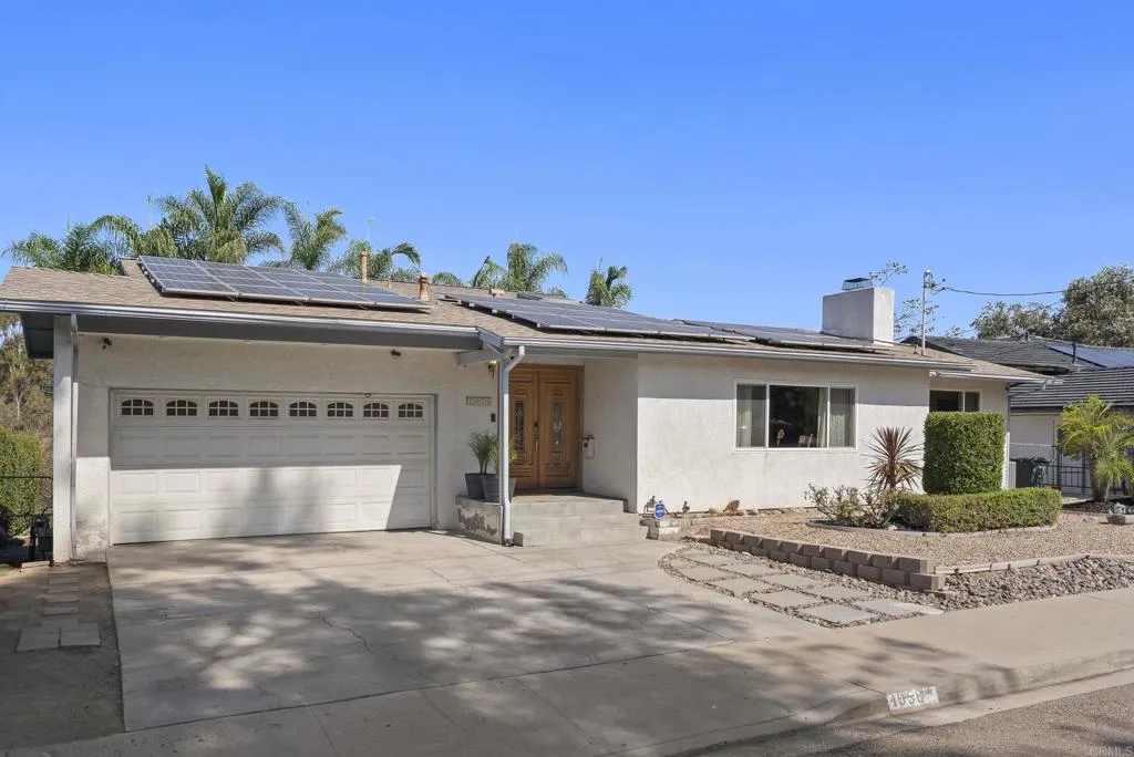 https://cdn.realtyfeed.com/cdn/127/306556218/f2b87831d3dde73aad5a3417aafb5d87.webp