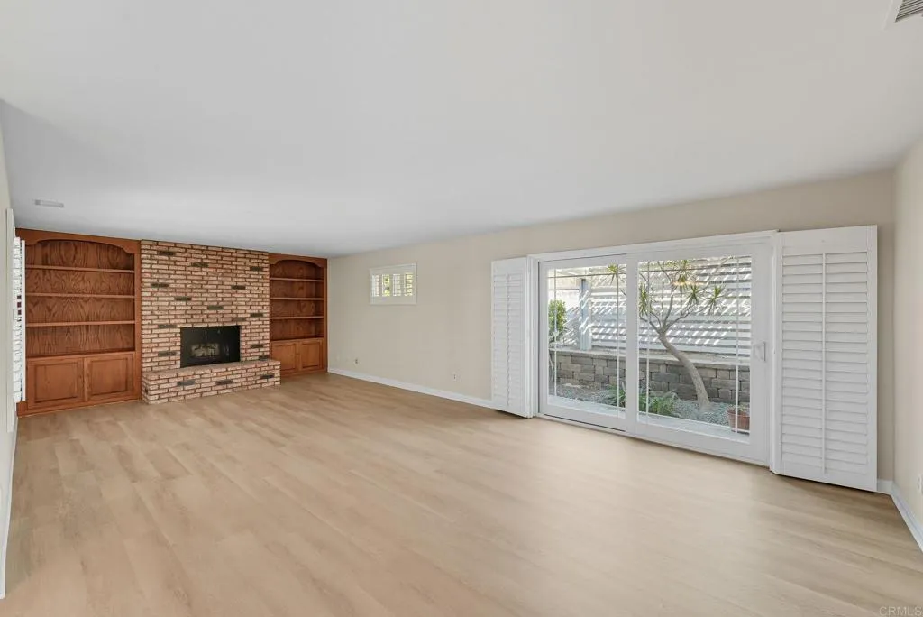 https://cdn.realtyfeed.com/cdn/127/306556299/fbc94b86ff8ab70d6c99faf7a6d03210.webp