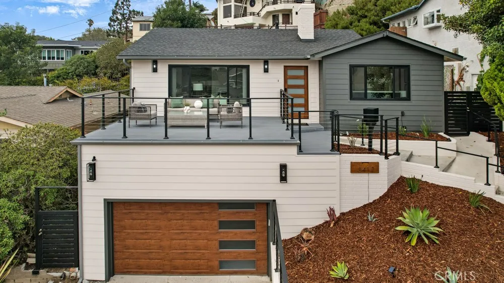https://cdn.realtyfeed.com/cdn/127/306556306/3f18a37d0f4e14e905df03a1c2122bf5.webp