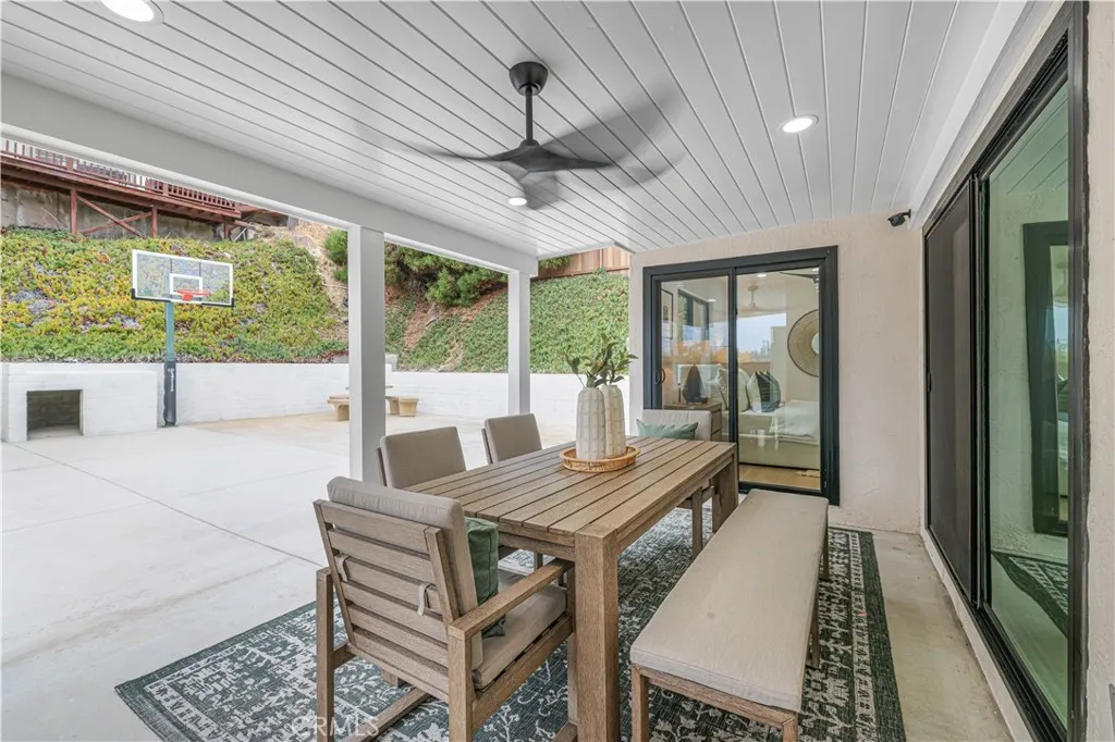 https://cdn.realtyfeed.com/cdn/127/306556306/5494ccfca4c704aef846fc98fd2f428f.webp
