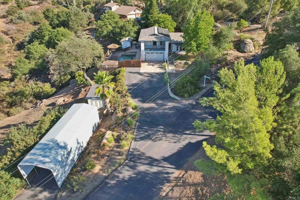 https://cdn.realtyfeed.com/cdn/127/306556390/fcf2eae045e07d7acbd9732d492fce5f.webp