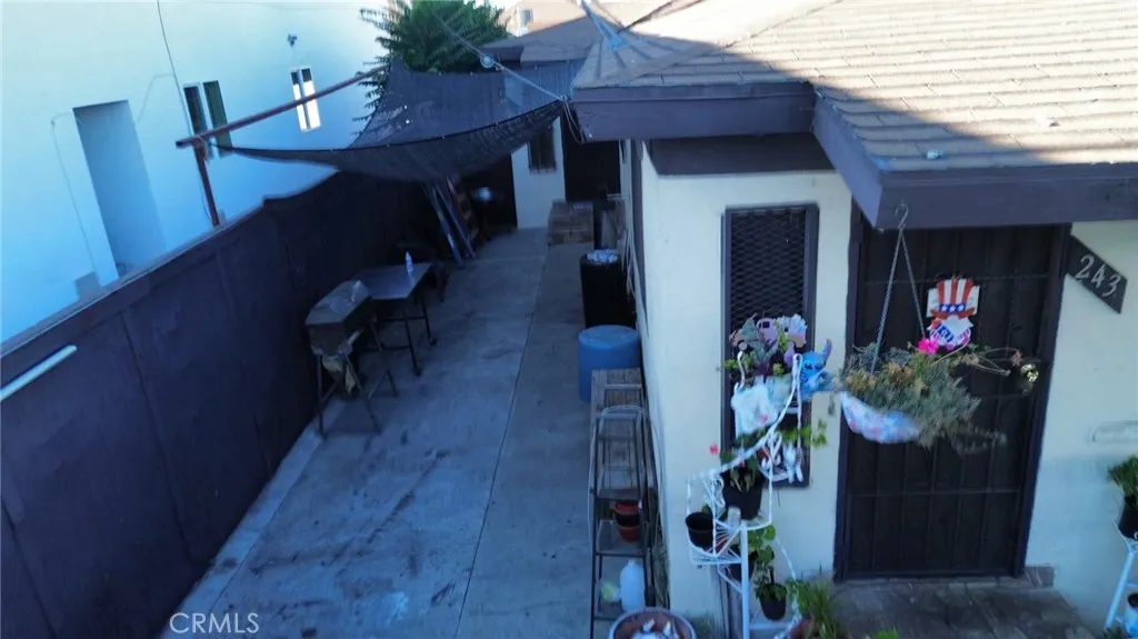 243 E 68th Street, Los Angeles, CA 90003 - Main photo, Los Angeles, CA