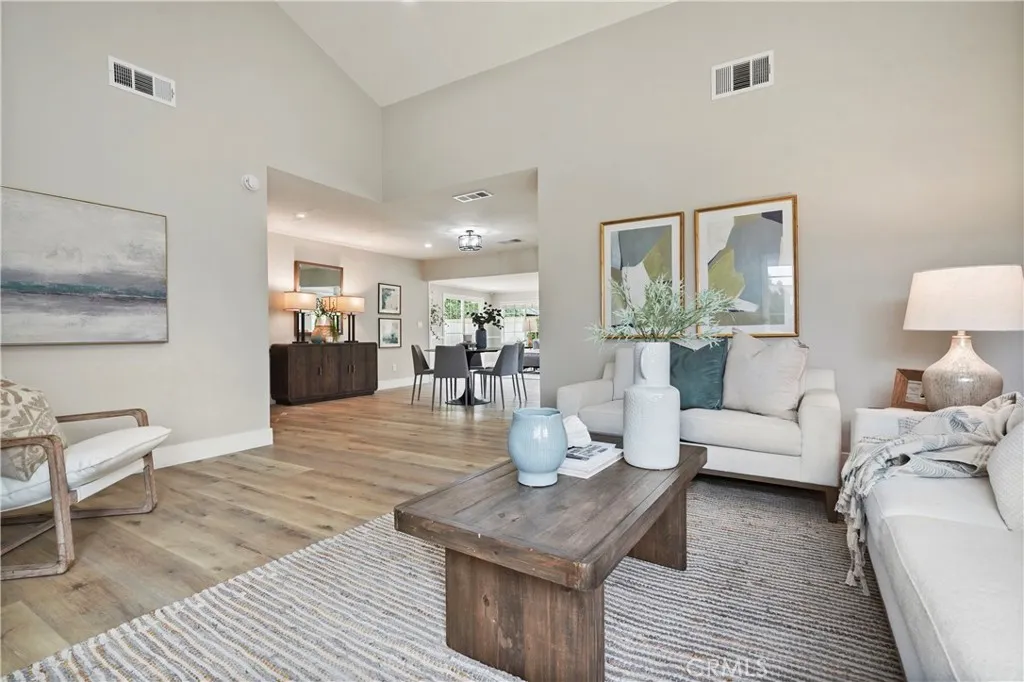 https://cdn.realtyfeed.com/cdn/127/306556466/792c6711bb9f3868b75b94085fdeed3c.webp