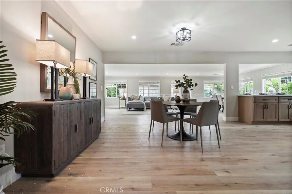 https://cdn.realtyfeed.com/cdn/127/306556466/ac5a6383d720d15b06e490d63de508d5.webp
