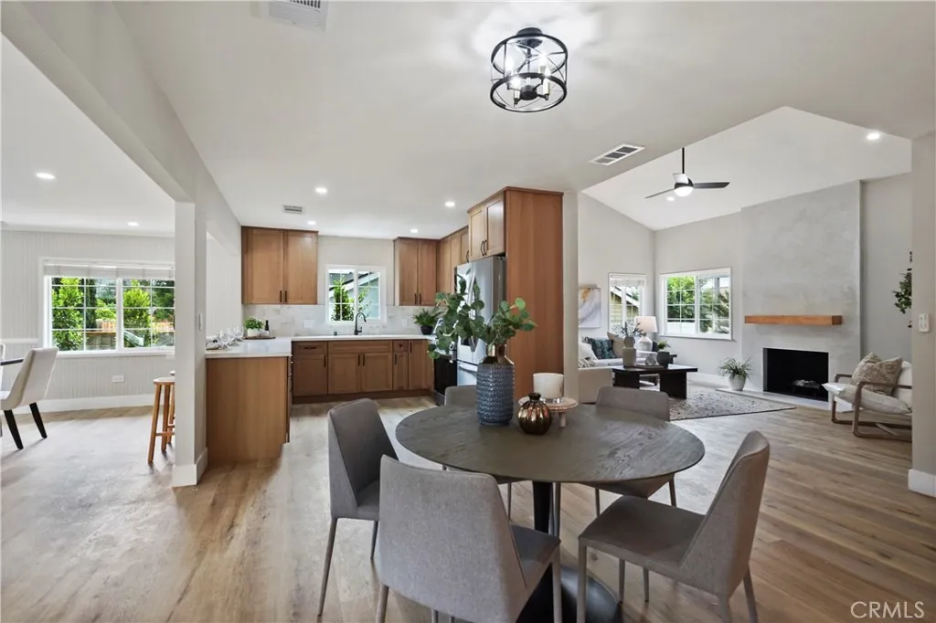 https://cdn.realtyfeed.com/cdn/127/306556466/d8c5b00c5f3dc89fe3f8772393d3e722.webp