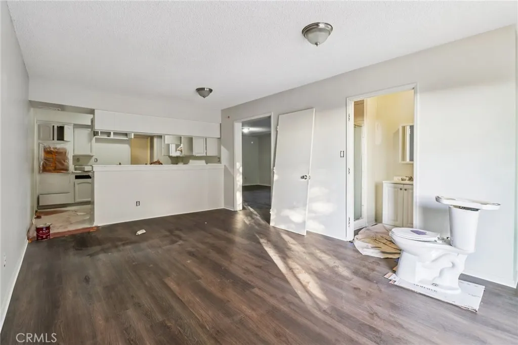 https://cdn.realtyfeed.com/cdn/127/306556487/8fe18590b1d051c8c7f5bef63d5c2fdb.webp