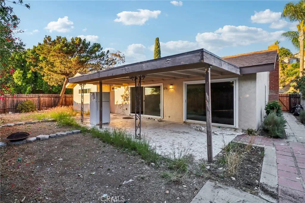 https://cdn.realtyfeed.com/cdn/127/306556487/ce7f21b9a5b395d5b7c297f26bbbca05.webp