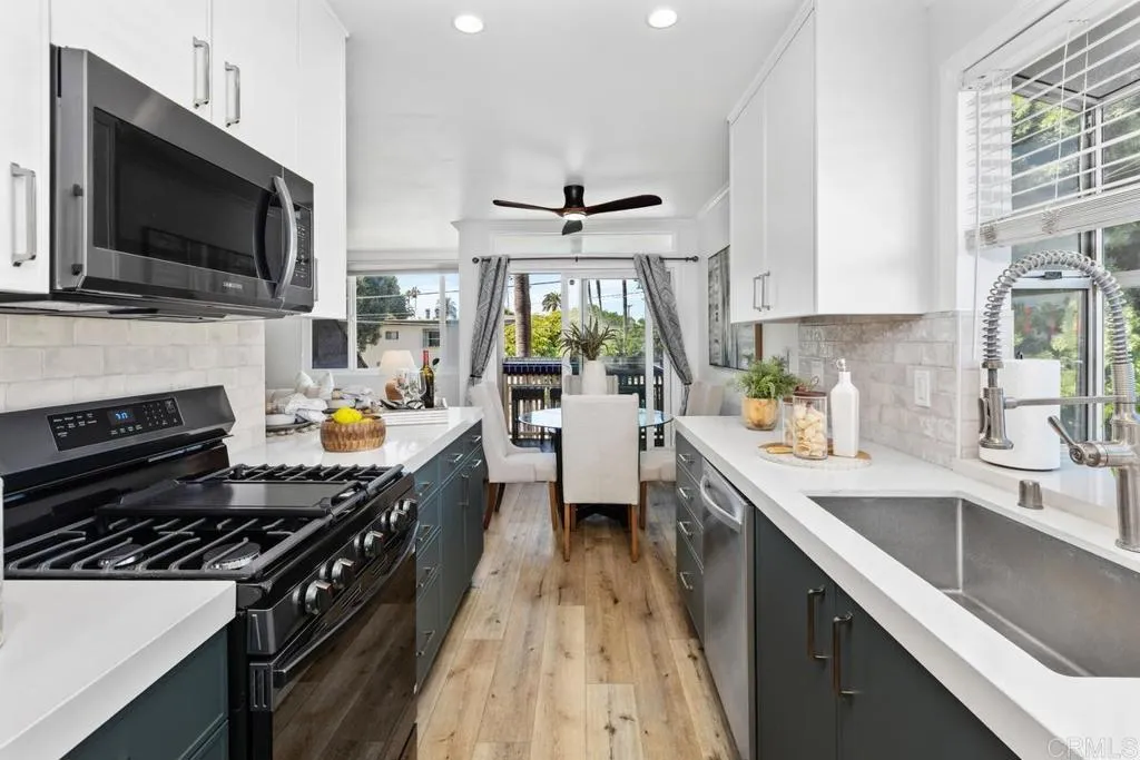 https://cdn.realtyfeed.com/cdn/127/306556523/d4fa6fe2cfc1e3b98084fb3370dd3a83.webp