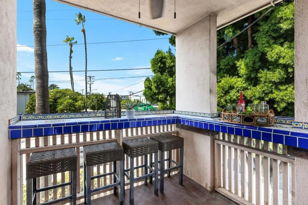 https://cdn.realtyfeed.com/cdn/127/306556523/e93c961ef9bc792ac86322152fef5fb1.webp