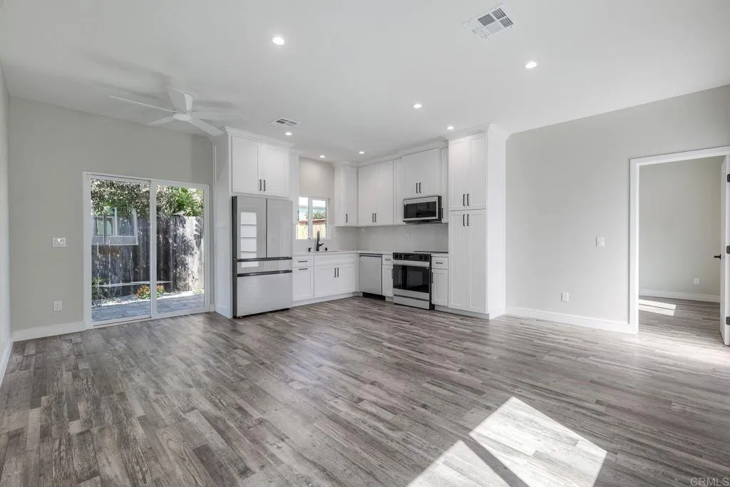 Photo #31: PTP2507489 Listing: Photo #31