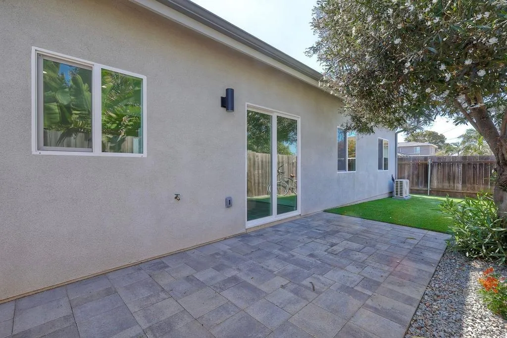 https://cdn.realtyfeed.com/cdn/127/306556524/cf94706fe74fb74621226ae0d179c723.webp
