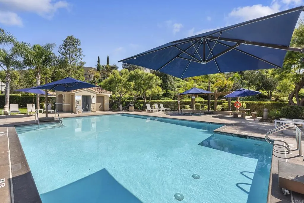 https://cdn.realtyfeed.com/cdn/127/306556539/18630dfcadf68fe3ae5ea012833db380.webp