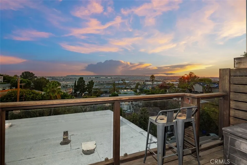 https://cdn.realtyfeed.com/cdn/127/306556586/26b6f8f87fa2b89e965ff8fac4338a3e.webp