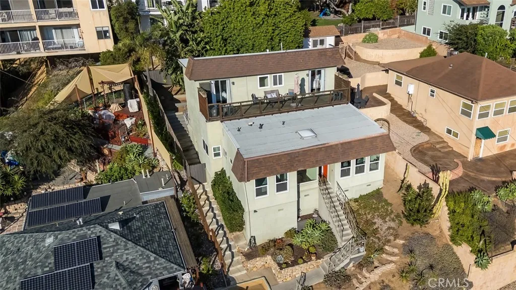 https://cdn.realtyfeed.com/cdn/127/306556586/b0a96d1b4c59e1e686729c003dc6c3dc.webp