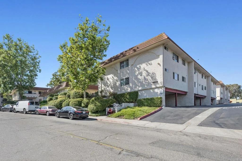 https://cdn.realtyfeed.com/cdn/127/306556600/6b16c1d2fd8586d297095cd21f24e547.webp