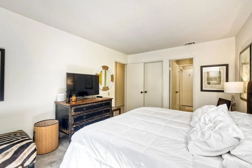 https://cdn.realtyfeed.com/cdn/127/306556603/a479e89868c273d6a71f3828f93efb5d.webp