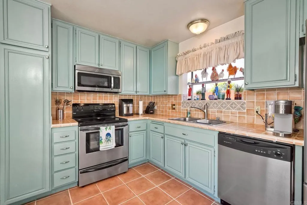 https://cdn.realtyfeed.com/cdn/127/306556603/c04e19a72b0cbed78c155acf43c3af6a.webp