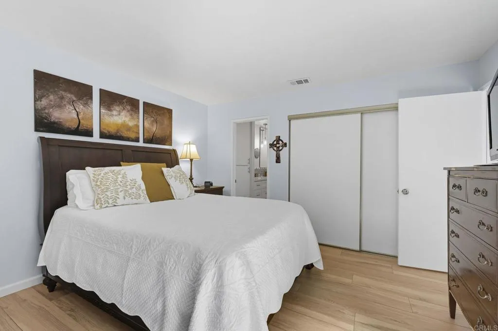 https://cdn.realtyfeed.com/cdn/127/306556604/899ff8c41c38098a9e2df62d212d84c5.webp