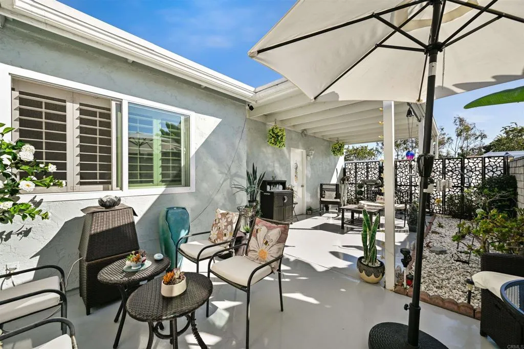 https://cdn.realtyfeed.com/cdn/127/306556611/8d1b84872e96df94de34135a1cf95291.webp