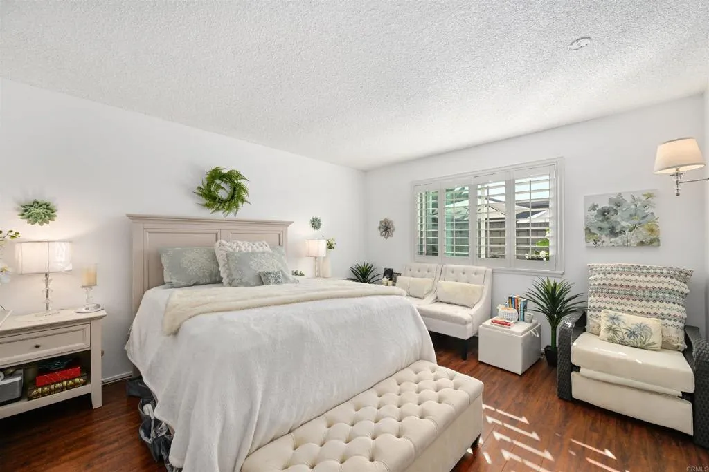 https://cdn.realtyfeed.com/cdn/127/306556611/adb96acea0b13275d1515ceb64228344.webp