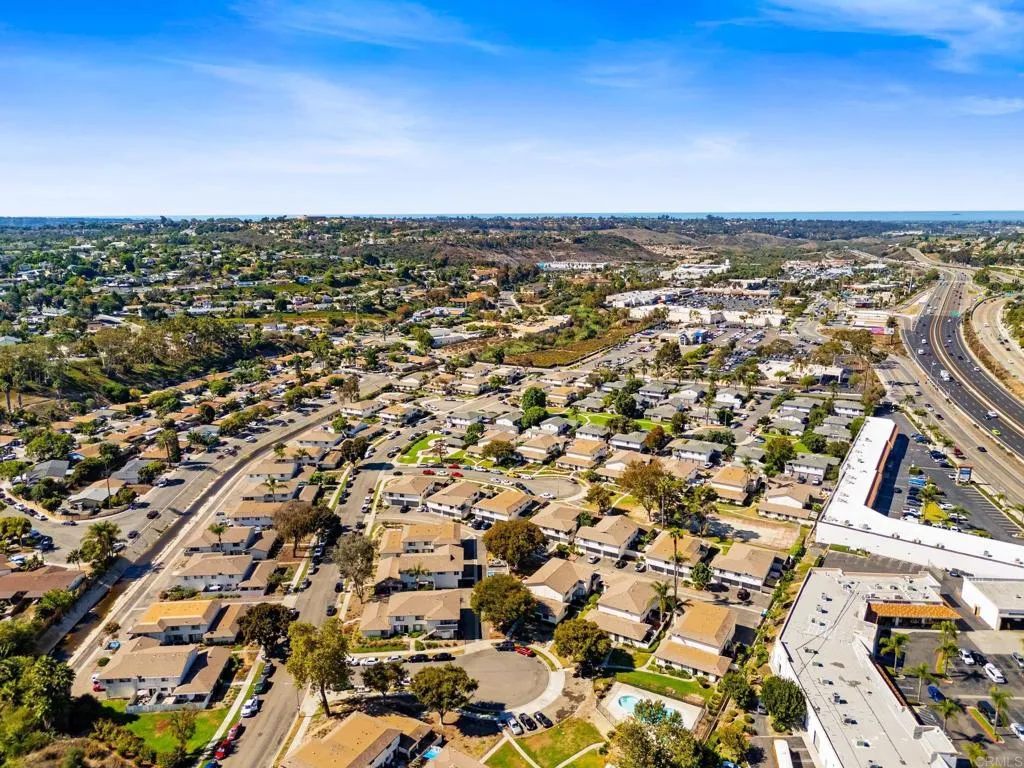 https://cdn.realtyfeed.com/cdn/127/306556670/6cd7a3d06cfc72acdec45489362311af.webp