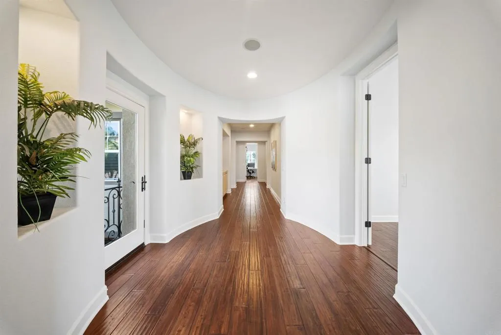https://cdn.realtyfeed.com/cdn/127/306556694/33ccac41532c5b0fedec21d074ca1c20.webp