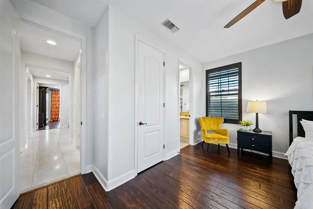 https://cdn.realtyfeed.com/cdn/127/306556694/6a6eec7c19e2dadfd0552d0be3854ef2.webp