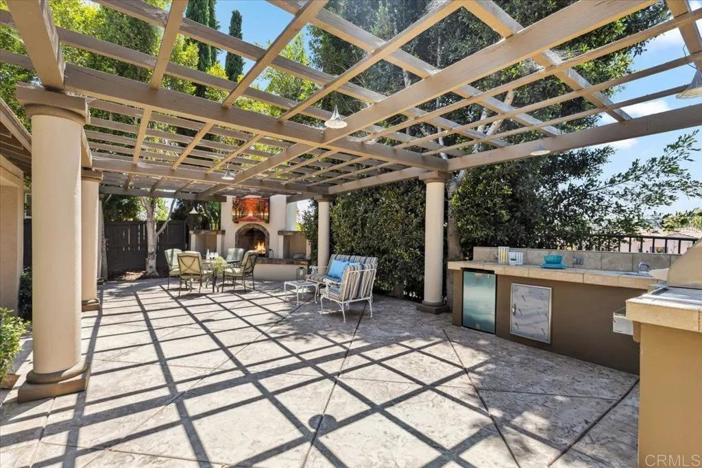 https://cdn.realtyfeed.com/cdn/127/306556694/7e7a39940f82f5158de02f39bbef2df8.webp