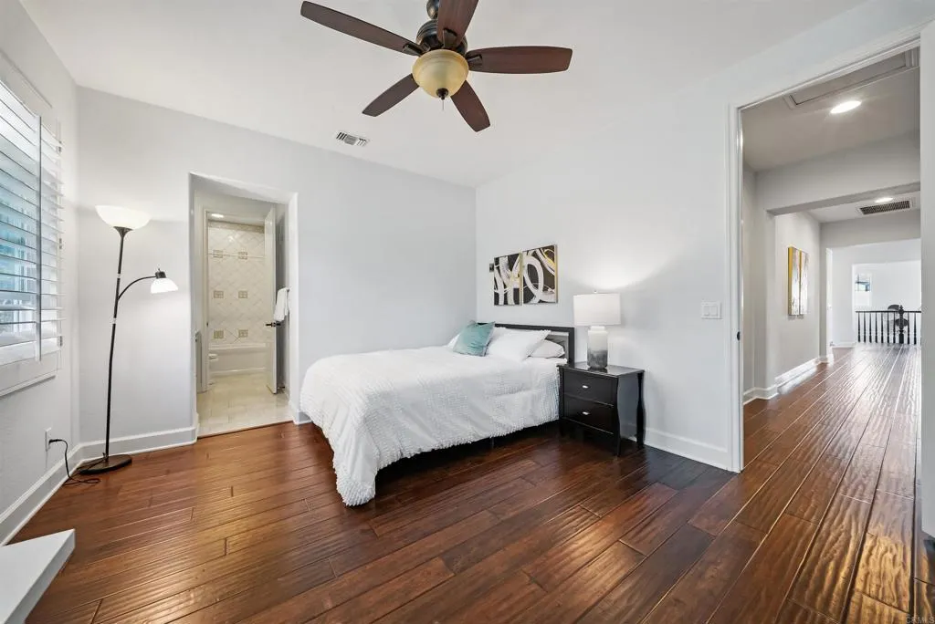 https://cdn.realtyfeed.com/cdn/127/306556694/9626ab904ce8ca52e8d8fd9126f25feb.webp