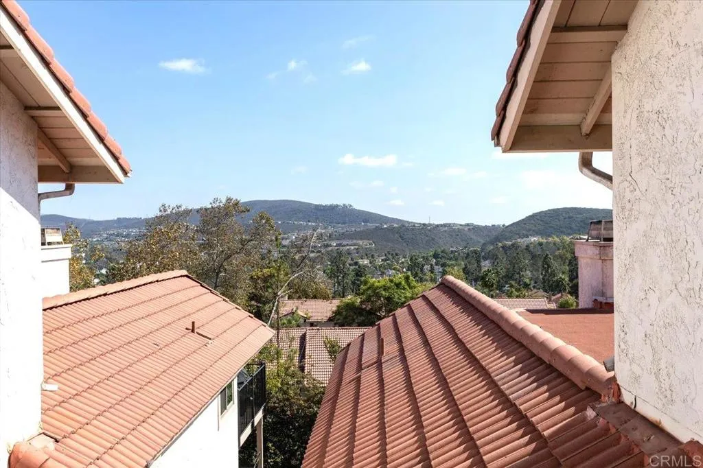 https://cdn.realtyfeed.com/cdn/127/306556703/0e77d0a970e6e35e24da63fd9c1b0f4f.webp