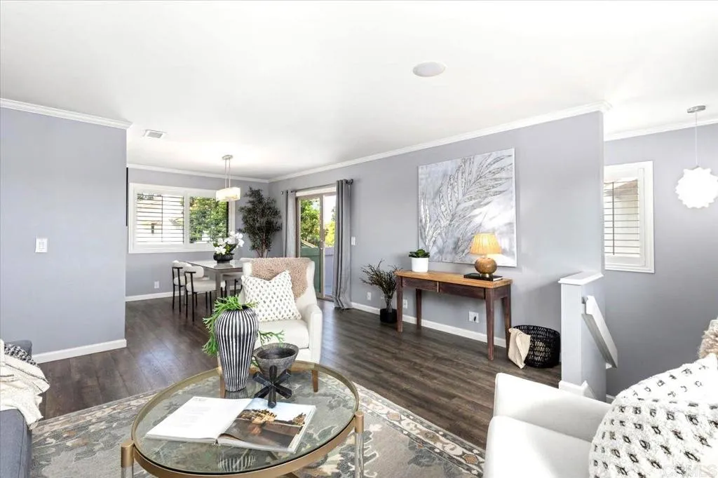 https://cdn.realtyfeed.com/cdn/127/306556703/2a955e8b424d61b657bb951a657d292b.webp