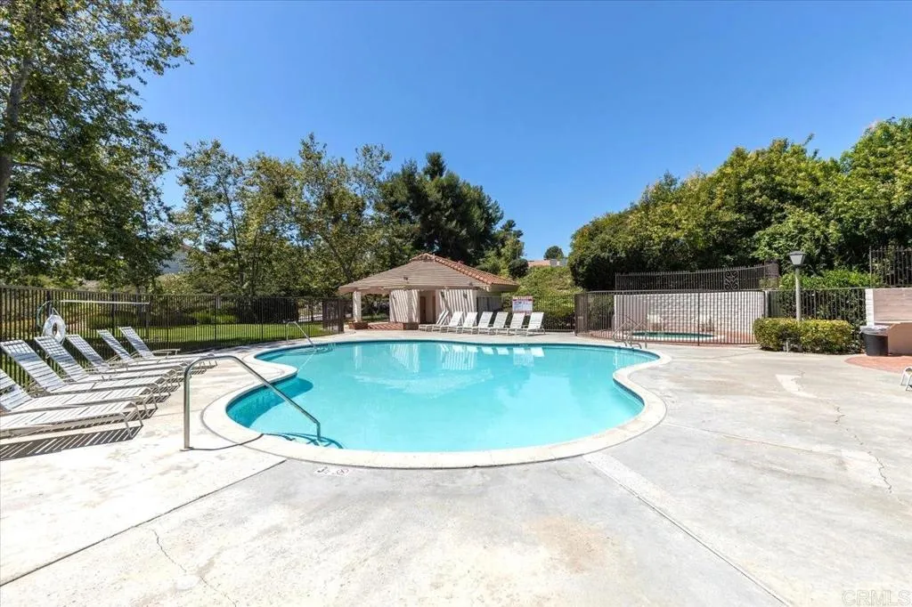 https://cdn.realtyfeed.com/cdn/127/306556703/6f6e96e01f5bb247da6bf0cf63520e18.webp